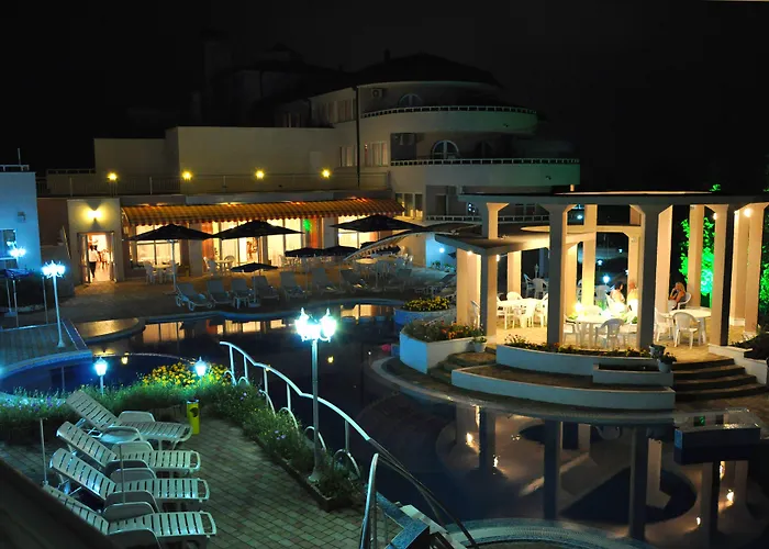 Park Bellevue 酒店 3*