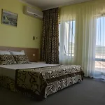 Park Bellevue 3* Złote Piaski