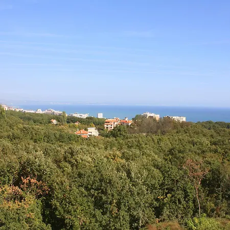 Park Bellevue Готель