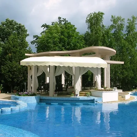 Отель Park Bellevue 3*